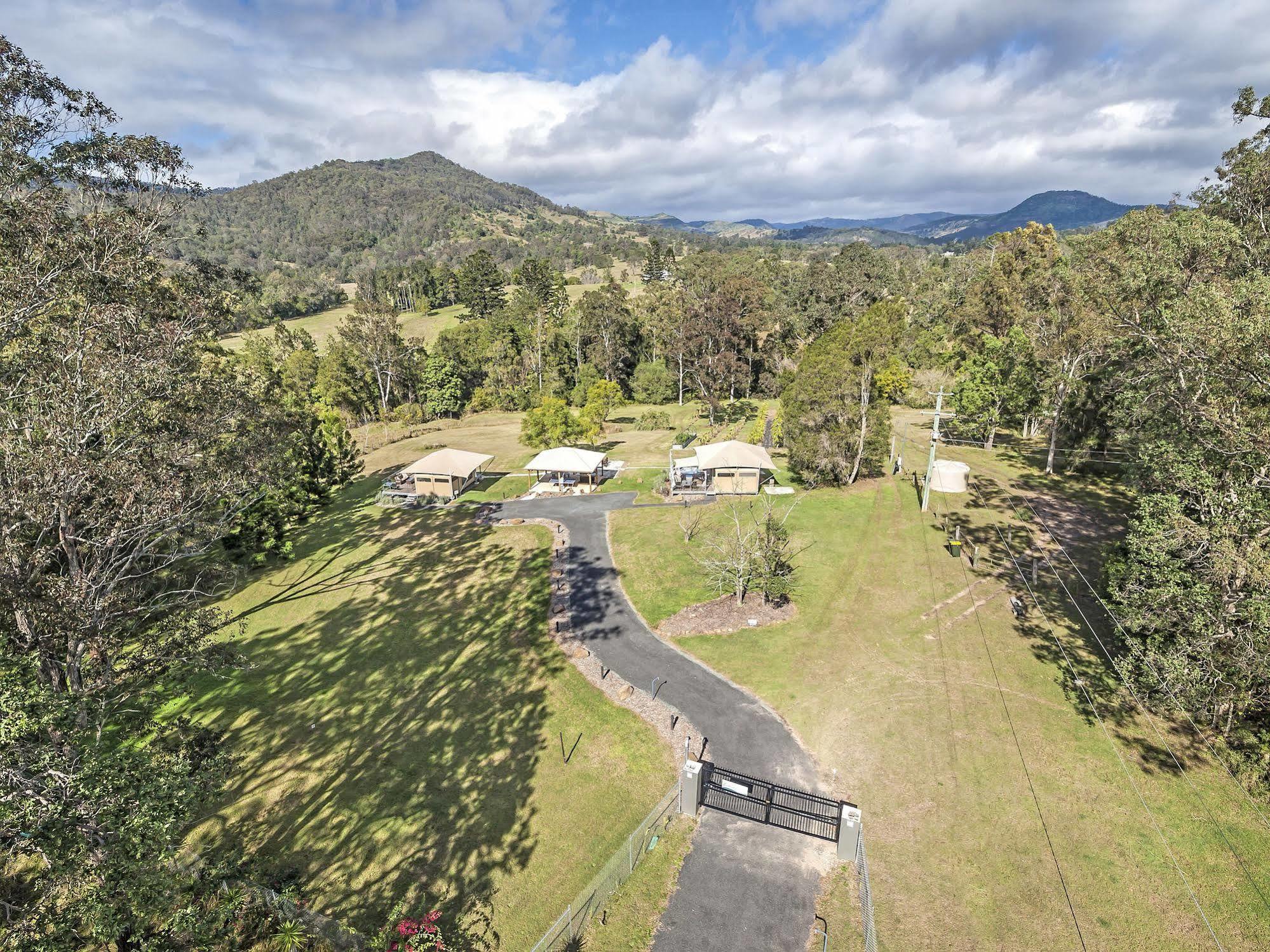 Отель Tuckers Retreat Canungra Экстерьер фото