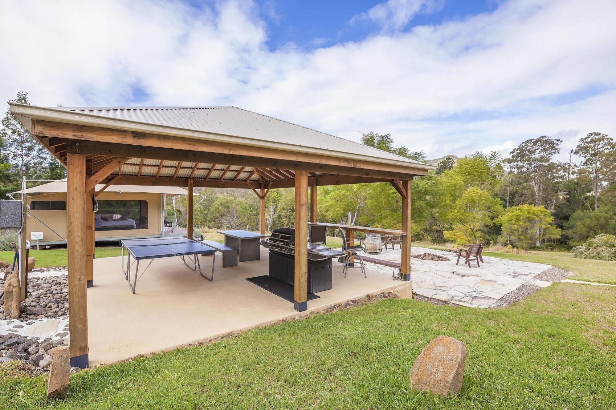 Отель Tuckers Retreat Canungra Экстерьер фото